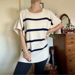 🌸LOFT Ivory and Navy Knit Shawl